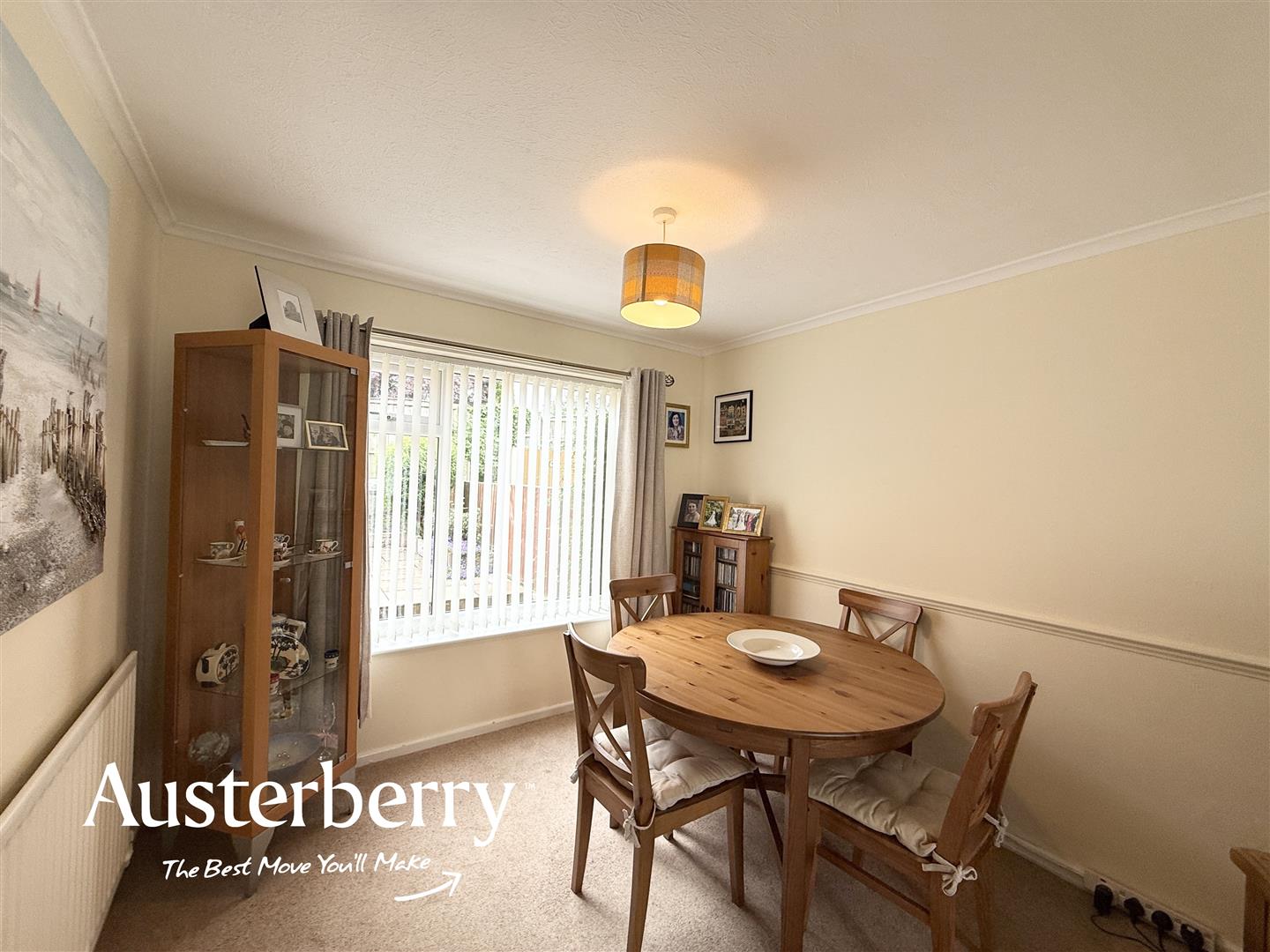 3 bed property in Thanet Grove, Stoke-On-Trent